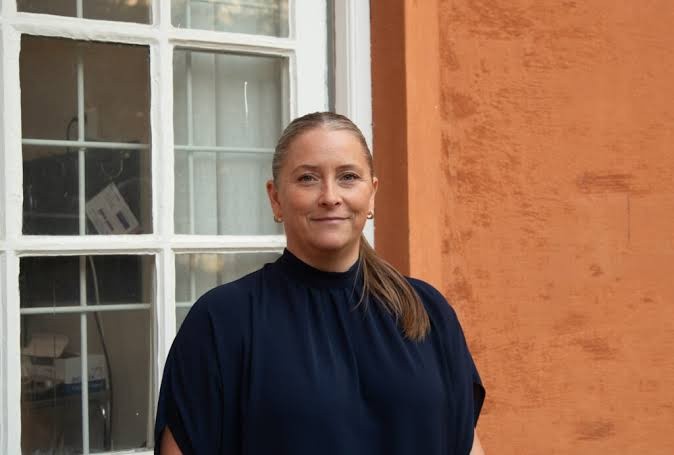Porträtt av Anita Rosén, undersköterska och administratör